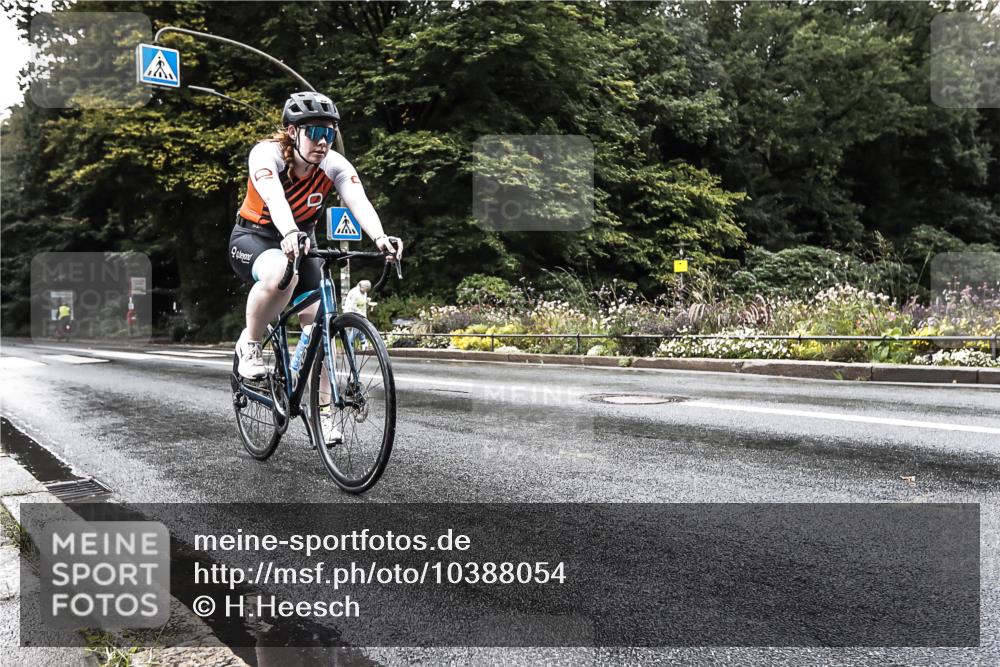 13.09.2026 - Stadtparktriathlon H.Heesch http://msf.ph/oto/10388054 13.09.2026 12:22:29 Radfahren 971, 1143 meine-sportfotos.de