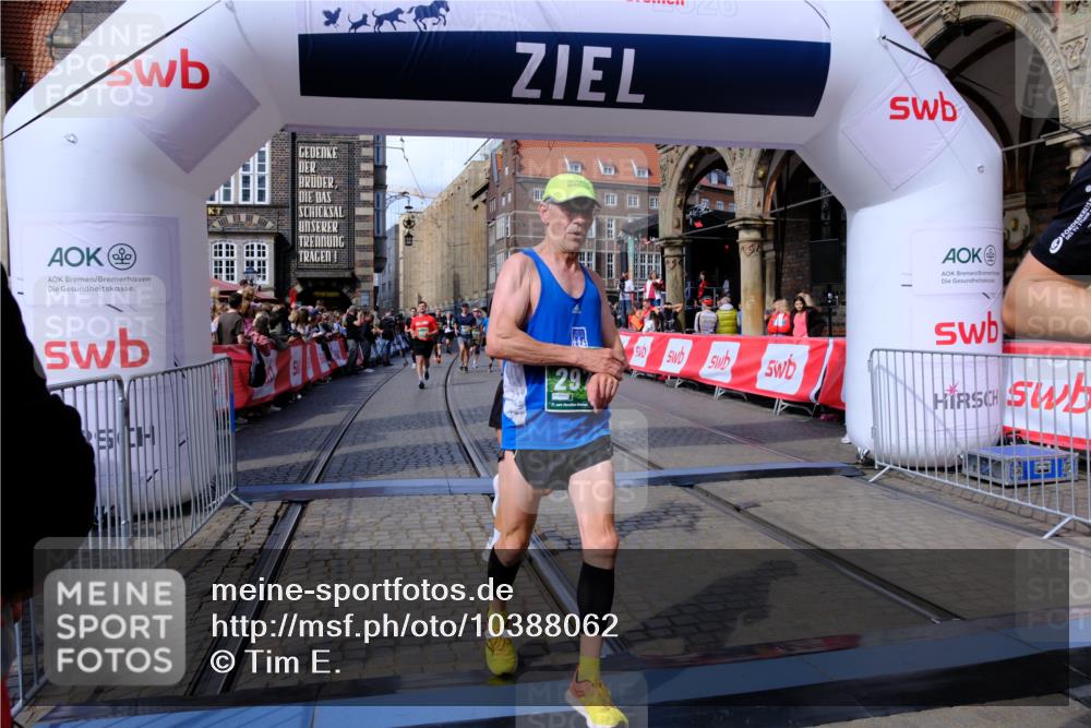 13.09.2026 - 21. swb-Marathon Bremen Tim E. http://msf.ph/oto/10388062 13.09.2026 13:28:39 Ziel 178, 210, 1239, 1380, 1460, 2047, 2977, 3114, 3294, 3334, 3597, 4250, 4506, 5250, 5360, 5683, 5889, 6182, 8429, 8483, 8570, 9064, 9543, 9549, 9738 meine-sportfotos.de