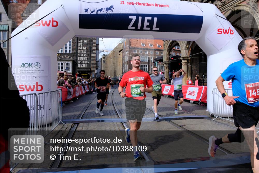 13.09.2026 - 21. swb-Marathon Bremen Tim E. http://msf.ph/oto/10388109 13.09.2026 13:28:44 Ziel 178, 210, 1239, 1380, 1460, 2047, 2764, 2977, 3028, 3294, 3597, 4250, 5250, 5683, 5889, 6914, 6957, 8429, 8483, 8570, 9064, 9549 meine-sportfotos.de