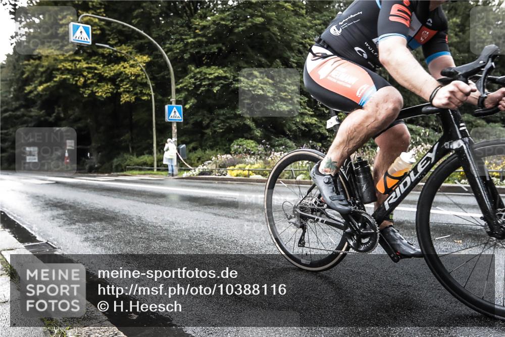 13.09.2026 - Stadtparktriathlon H.Heesch http://msf.ph/oto/10388116 13.09.2026 12:23:55 Radfahren 1064 meine-sportfotos.de