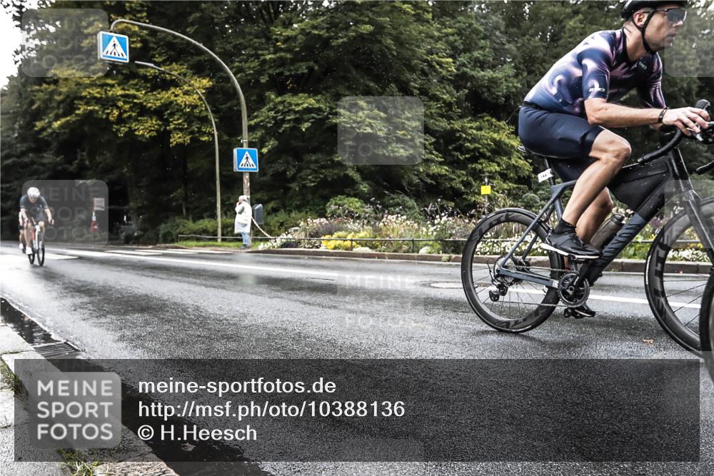 13.09.2026 - Stadtparktriathlon H.Heesch http://msf.ph/oto/10388136 13.09.2026 12:24:38 Radfahren 964, 1039, 1044, 1114, 1170, 1174 meine-sportfotos.de