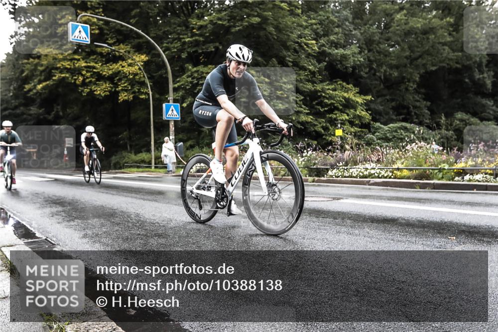 13.09.2026 - Stadtparktriathlon H.Heesch http://msf.ph/oto/10388138 13.09.2026 12:24:39 Radfahren 964, 1039, 1044, 1114, 1170, 1174 meine-sportfotos.de