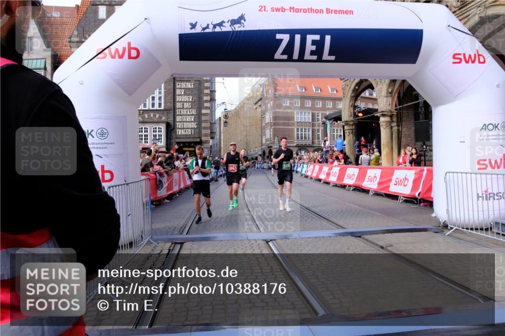 13.09.2026 - 21. swb-Marathon Bremen Tim E. http://msf.ph/oto/10388176 13.09.2026 13:28:47 Ziel 178, 210, 613, 1239, 1380, 1914, 2047, 2764, 3028, 3294, 3597, 4250, 5683, 6914, 6957, 8429, 8483, 8570, 8938, 9064, 9176, 9549 meine-sportfotos.de