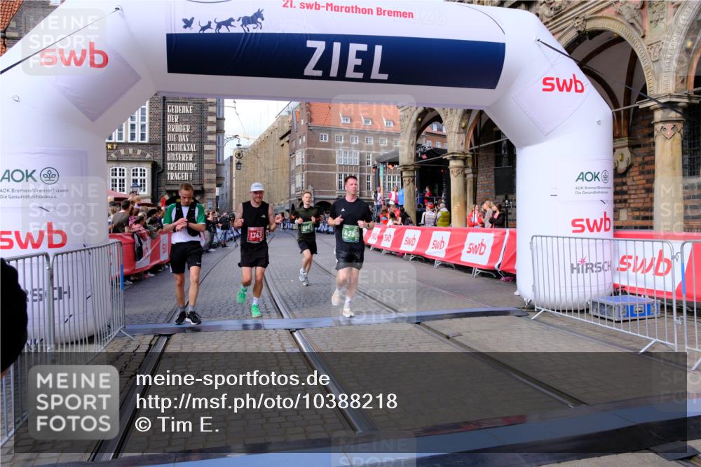13.09.2026 - 21. swb-Marathon Bremen Tim E. http://msf.ph/oto/10388218 13.09.2026 13:28:48 Ziel 178, 210, 613, 1239, 1380, 1914, 2047, 2764, 3028, 3294, 3597, 4250, 4564, 5683, 6914, 6957, 8429, 8483, 8570, 8938, 9064, 9176, 9549, 13012 meine-sportfotos.de