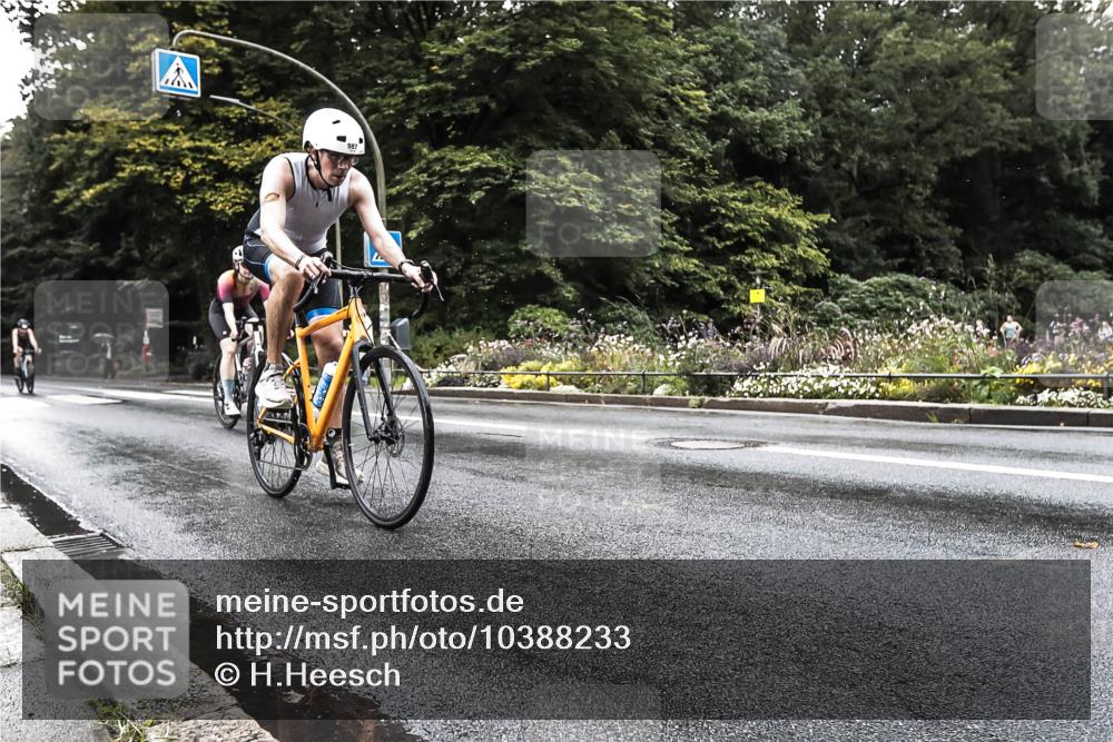 13.09.2026 - Stadtparktriathlon H.Heesch http://msf.ph/oto/10388233 13.09.2026 12:26:18 Radfahren 987, 1008, 1045, 1052, 1086, 1099, 1131, 1147 meine-sportfotos.de
