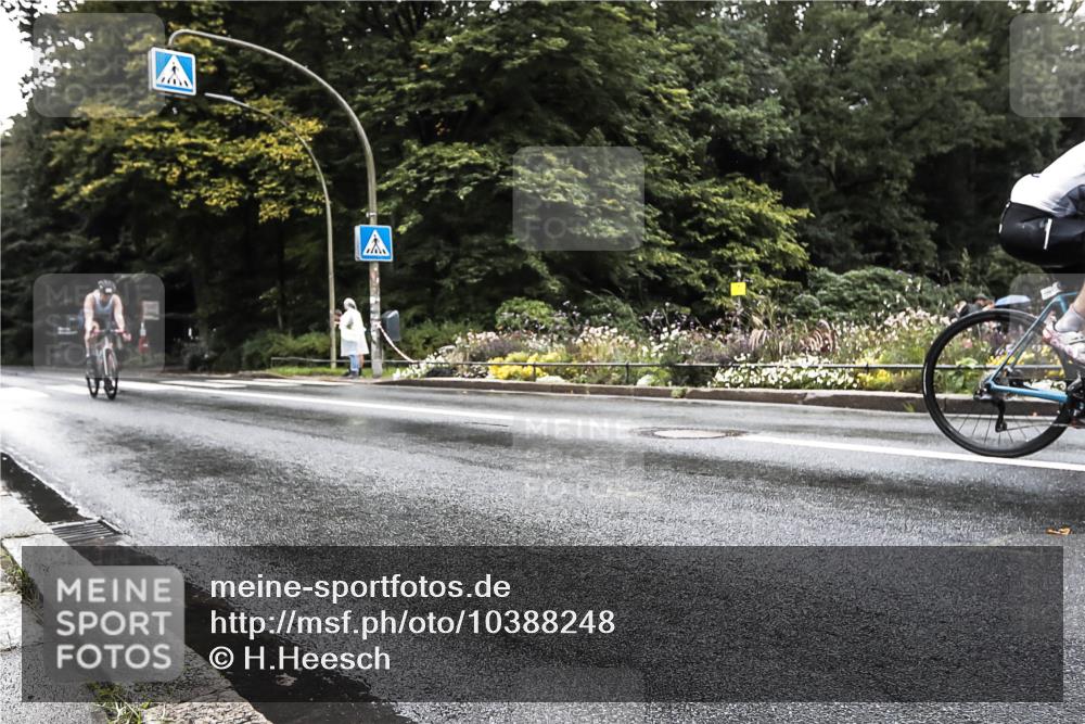 13.09.2026 - Stadtparktriathlon H.Heesch http://msf.ph/oto/10388248 13.09.2026 12:26:22 Radfahren 1052, 1089, 1093, 1131, 1147, 1161 meine-sportfotos.de