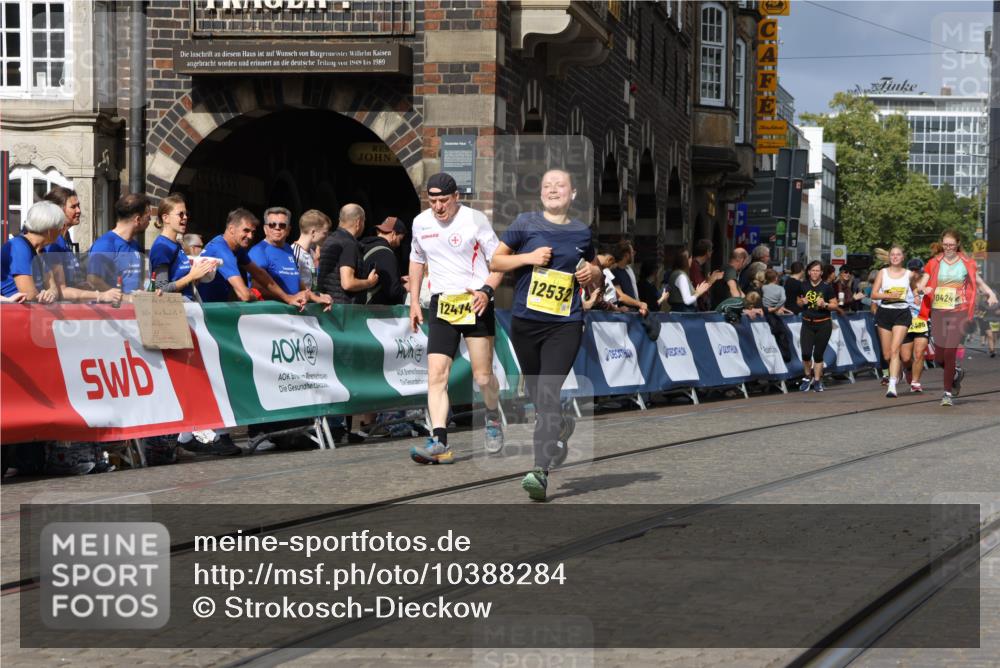 13.09.2026 - 21. swb-Marathon Bremen Strokosch-Dieckow http://msf.ph/oto/10388284 13.09.2026 11:09:38 Ziel 10314, 10556, 10664, 10686, 10694, 10769, 10823, 10981, 10983, 11091, 11225, 11304, 11578, 11764, 11882, 11883, 11914, 11915, 11987, 11995, 12155, 12322, 12337, 12491, 13607, 10234, 10417, 10645, 10696, 10737, 10785, 10990, 10991, 11383, 11437, 12449 meine-sportfotos.de