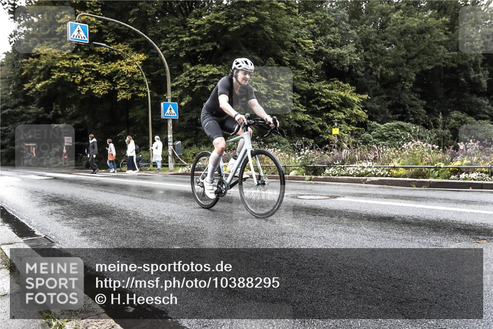 13.09.2026 - Stadtparktriathlon H.Heesch http://msf.ph/oto/10388295 13.09.2026 12:26:54 Radfahren 955, 970, 1024, 1106, 1144, 1145 meine-sportfotos.de