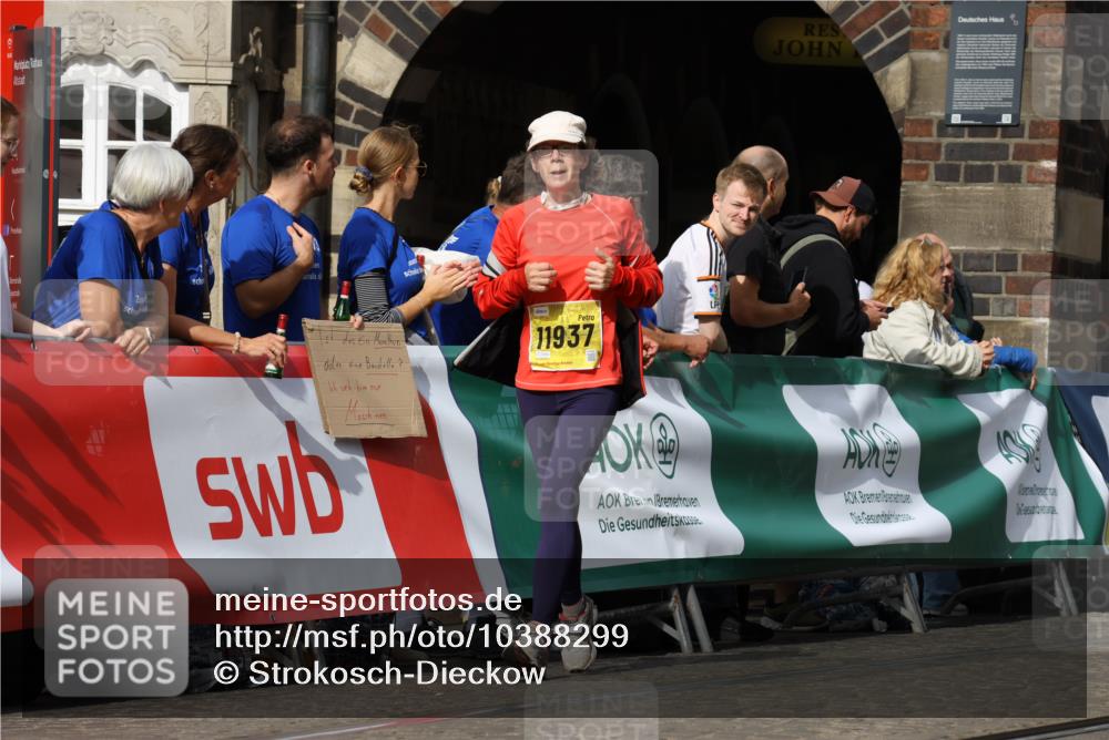 13.09.2026 - 21. swb-Marathon Bremen Strokosch-Dieckow http://msf.ph/oto/10388299 13.09.2026 11:09:41 Ziel 10314, 10556, 10664, 10686, 10694, 10769, 10823, 10981, 10983, 11225, 11764, 11882, 11883, 11914, 11915, 11987, 11995, 12155, 12322, 12474, 12491, 12532, 13607, 10435, 10645, 10737, 11383, 11437, 11441, 12449 meine-sportfotos.de