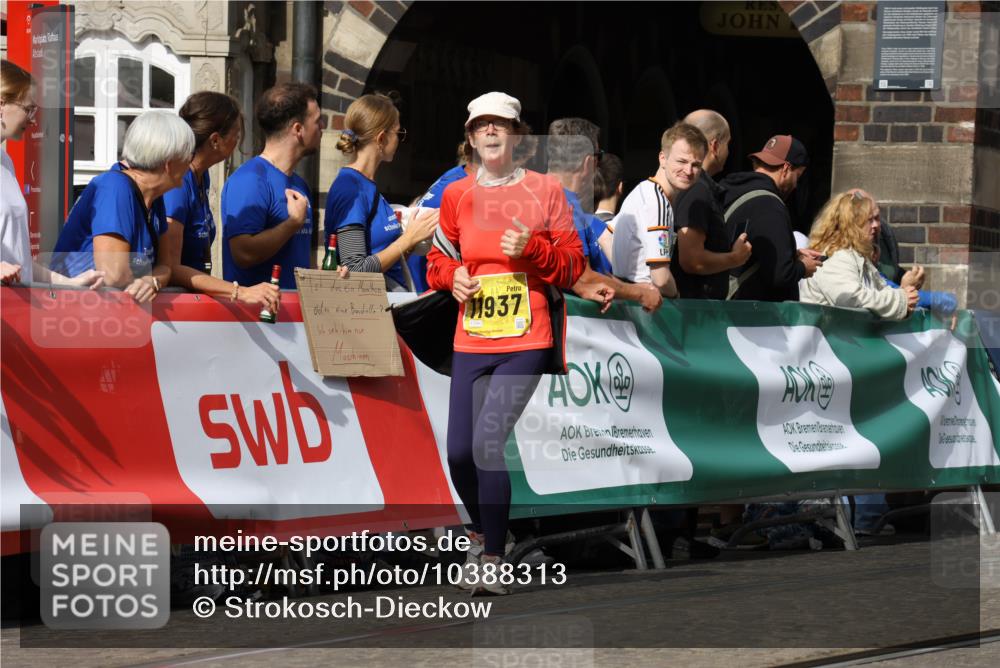13.09.2026 - 21. swb-Marathon Bremen Strokosch-Dieckow http://msf.ph/oto/10388313 13.09.2026 11:09:41 Ziel 10314, 10556, 10664, 10686, 10694, 10769, 10823, 10981, 10983, 11225, 11764, 11882, 11883, 11914, 11915, 11987, 11995, 12155, 12322, 12474, 12491, 12532, 13607, 10435, 10645, 10737, 11383, 11437, 11441, 12449 meine-sportfotos.de