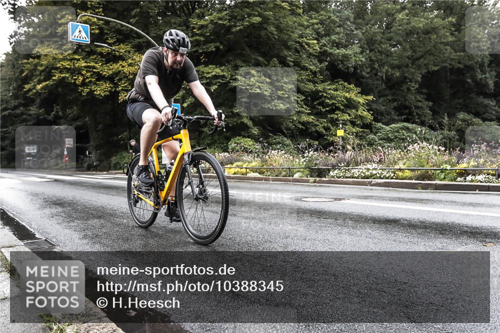 13.09.2026 - Stadtparktriathlon H.Heesch http://msf.ph/oto/10388345 13.09.2026 12:28:00 Radfahren 1020, 1157 meine-sportfotos.de