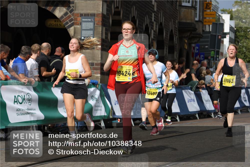13.09.2026 - 21. swb-Marathon Bremen Strokosch-Dieckow http://msf.ph/oto/10388348 13.09.2026 11:09:43 Ziel 10314, 10556, 10664, 10686, 10694, 10769, 10823, 10981, 10983, 11225, 11764, 11882, 11883, 11914, 11915, 11995, 12322, 12474, 12491, 12532, 13607, 10435, 10645, 10737, 11119, 11383, 11437, 11441, 12449 meine-sportfotos.de
