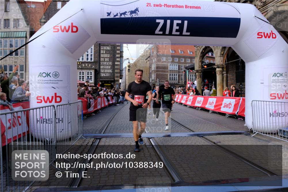 13.09.2026 - 21. swb-Marathon Bremen Tim E. http://msf.ph/oto/10388349 13.09.2026 13:29:07 Ziel 430, 722, 725, 936, 1014, 2276, 2378, 2851, 2891, 3348, 3419, 3444, 3665, 4102, 4564, 5267, 5531, 5691, 5865, 6099, 6817, 6937, 6955, 7134, 7263, 7527, 8984, 8985, 9176, 9562, 13012, 13174 meine-sportfotos.de
