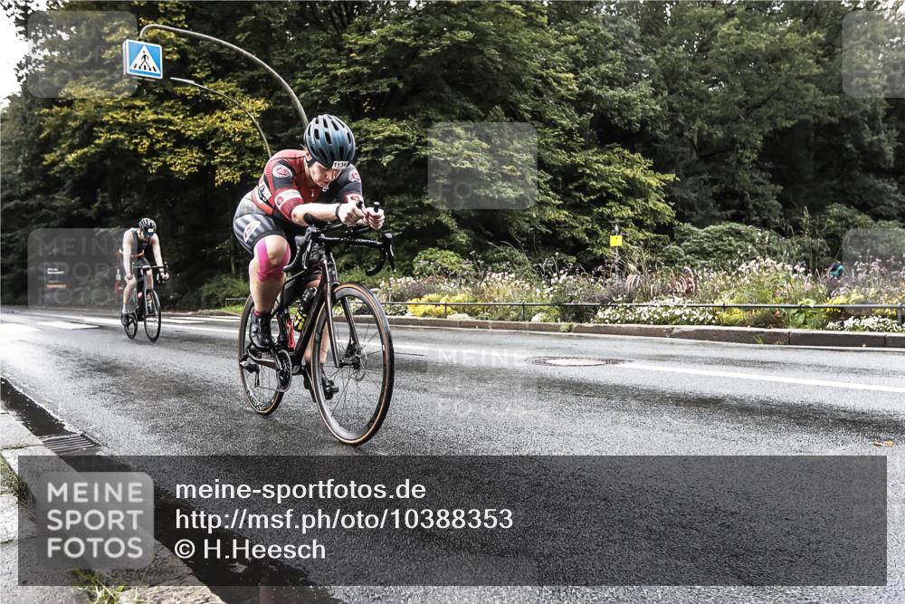 13.09.2026 - Stadtparktriathlon H.Heesch http://msf.ph/oto/10388353 13.09.2026 12:28:14 Radfahren 999, 1056, 1138, 1152 meine-sportfotos.de