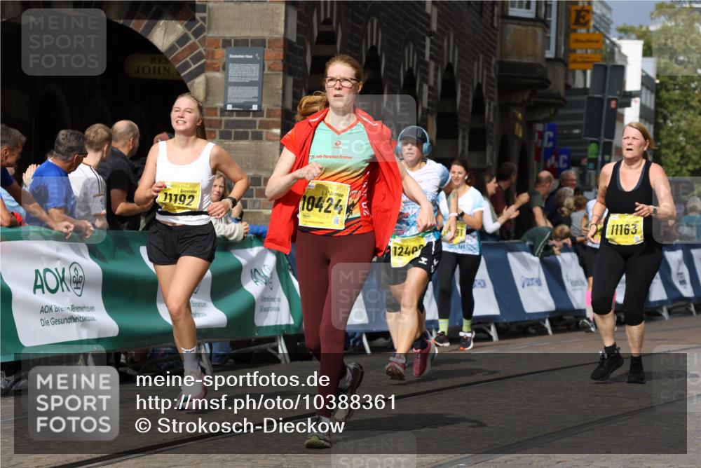 13.09.2026 - 21. swb-Marathon Bremen Strokosch-Dieckow http://msf.ph/oto/10388361 13.09.2026 11:09:43 Ziel 10314, 10556, 10664, 10686, 10694, 10769, 10823, 10981, 10983, 11225, 11764, 11882, 11883, 11914, 11915, 11995, 12322, 12474, 12491, 12532, 13607, 10435, 10645, 10737, 11119, 11383, 11437, 11441, 12449 meine-sportfotos.de