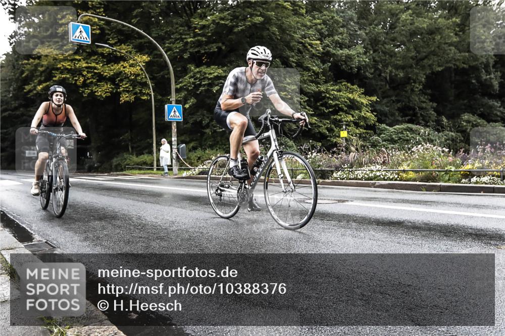 13.09.2026 - Stadtparktriathlon H.Heesch http://msf.ph/oto/10388376 13.09.2026 12:28:56 Radfahren 1015, 1066, 1149 meine-sportfotos.de