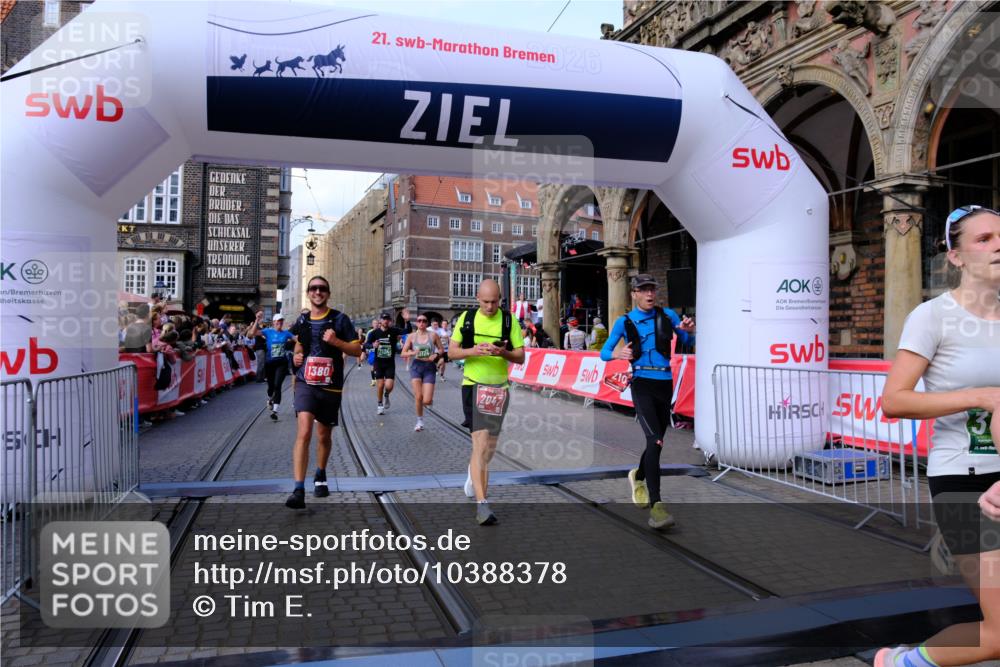 13.09.2026 - 21. swb-Marathon Bremen Tim E. http://msf.ph/oto/10388378 13.09.2026 13:29:11 Ziel 430, 565, 687, 722, 725, 936, 1014, 1274, 1688, 2223, 2276, 2378, 2851, 2891, 3348, 3419, 3444, 3665, 3938, 5225, 5267, 5531, 5691, 5865, 6099, 6817, 6937, 6955, 7134, 7263, 7527, 8984, 8985, 9562, 13174 meine-sportfotos.de