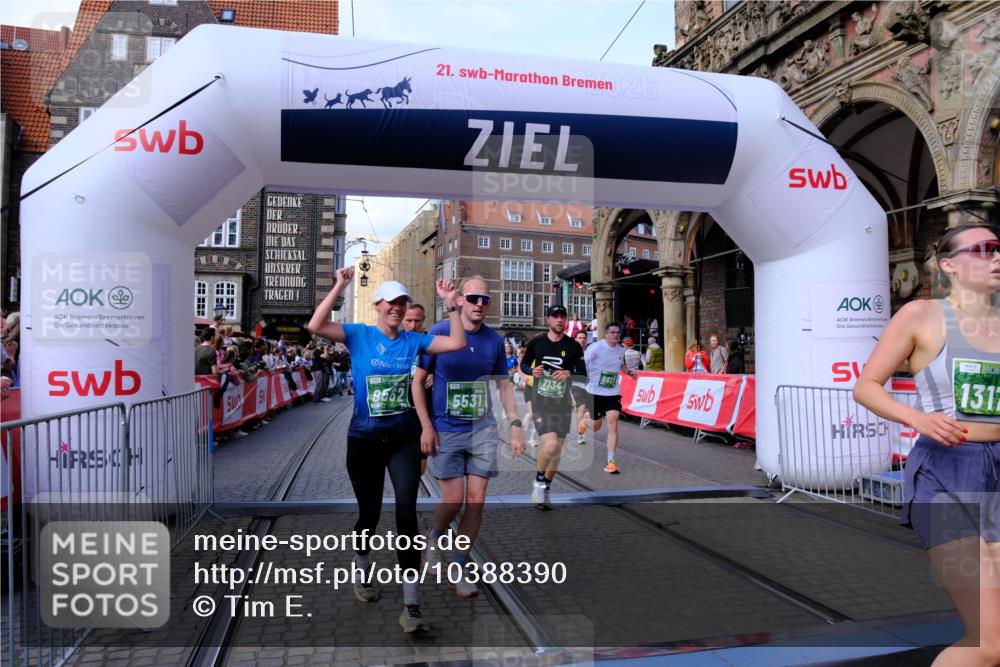 13.09.2026 - 21. swb-Marathon Bremen Tim E. http://msf.ph/oto/10388390 13.09.2026 13:29:13 Ziel 430, 565, 687, 722, 725, 936, 1014, 1274, 1688, 2223, 2276, 2378, 2851, 2891, 3419, 3444, 3665, 3938, 5225, 5267, 5531, 5691, 5865, 6099, 6817, 6937, 6955, 7134, 7527, 8984, 8985, 9562, 13174 meine-sportfotos.de
