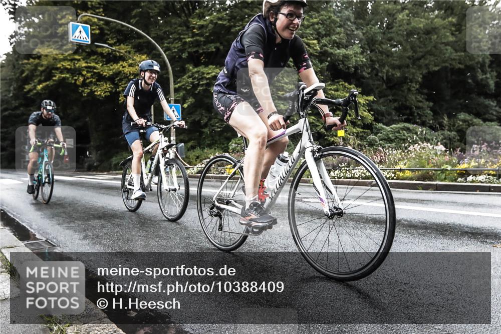 13.09.2026 - Stadtparktriathlon H.Heesch http://msf.ph/oto/10388409 13.09.2026 12:29:30 Radfahren 950, 960, 1108, 1164 meine-sportfotos.de