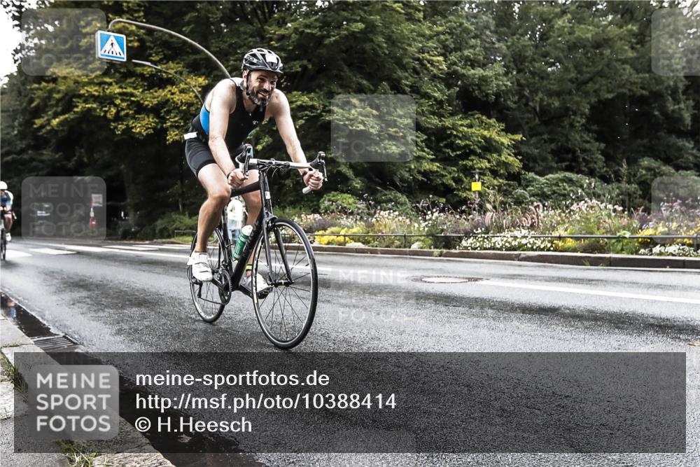 13.09.2026 - Stadtparktriathlon H.Heesch http://msf.ph/oto/10388414 13.09.2026 12:29:35 Radfahren 959, 966, 1009, 1055, 1091 meine-sportfotos.de