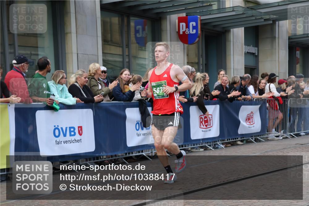 13.09.2026 - 21. swb-Marathon Bremen Strokosch-Dieckow http://msf.ph/oto/10388417 13.09.2026 12:58:23 Ziel 346, 1576, 2049, 3624, 5672, 6198, 6929, 8065, 8311, 8394, 1379, 1472, 1604, 1717, 2073, 2099, 9065 meine-sportfotos.de