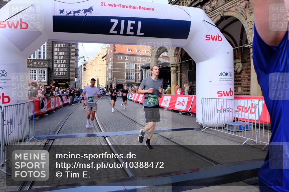 13.09.2026 - 21. swb-Marathon Bremen Tim E. http://msf.ph/oto/10388472 13.09.2026 13:29:23 Ziel 394, 430, 565, 687, 725, 745, 936, 1014, 1274, 1688, 2023, 2070, 2223, 2378, 3796, 3938, 4590, 5036, 5225, 5865, 6099, 6937, 7149, 7361, 8984, 8985, 9661 meine-sportfotos.de