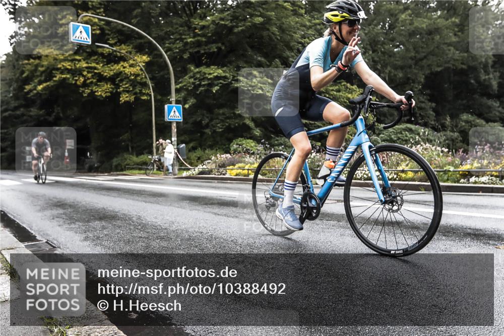 13.09.2026 - Stadtparktriathlon H.Heesch http://msf.ph/oto/10388492 13.09.2026 12:30:50 Radfahren 961, 1127 meine-sportfotos.de