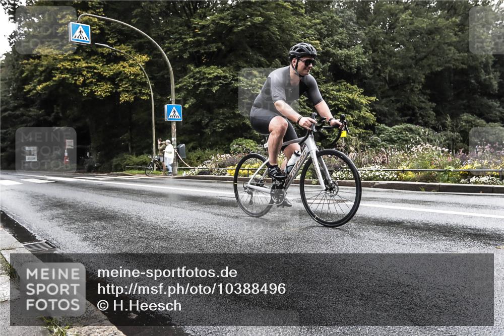 13.09.2026 - Stadtparktriathlon H.Heesch http://msf.ph/oto/10388496 13.09.2026 12:30:51 Radfahren 961, 1127 meine-sportfotos.de