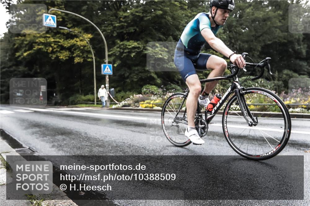 13.09.2026 - Stadtparktriathlon H.Heesch http://msf.ph/oto/10388509 13.09.2026 12:31:11 Radfahren 1022 meine-sportfotos.de