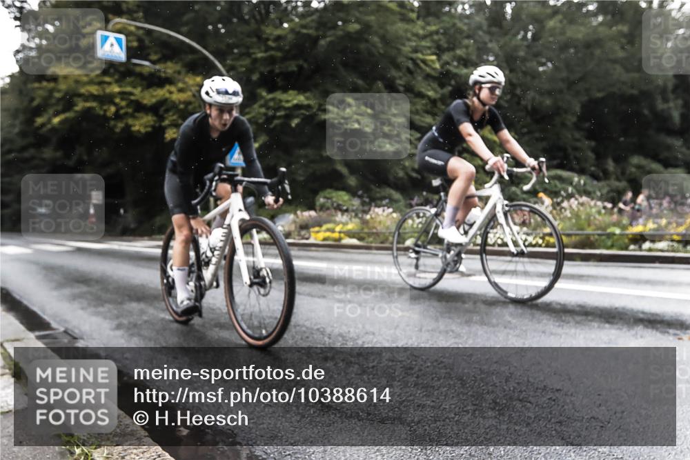 13.09.2026 - Stadtparktriathlon H.Heesch http://msf.ph/oto/10388614 13.09.2026 12:34:11 Radfahren 1089, 1096, 1150, 1184 meine-sportfotos.de