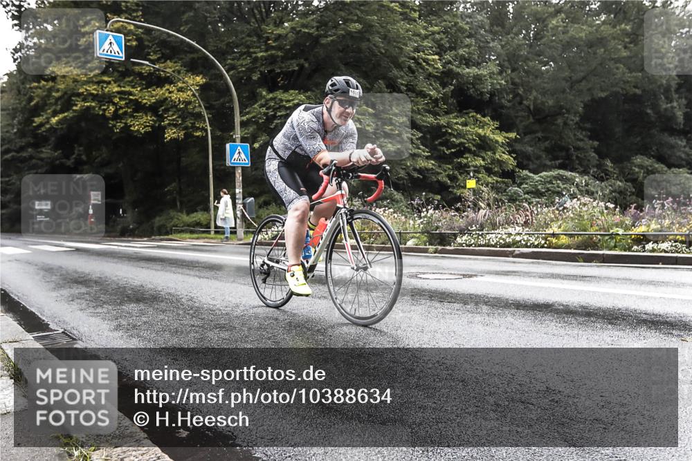 13.09.2026 - Stadtparktriathlon H.Heesch http://msf.ph/oto/10388634 13.09.2026 12:34:31 Radfahren 1005 meine-sportfotos.de