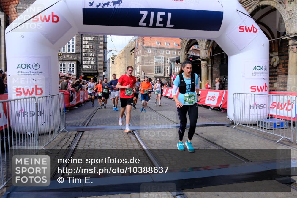13.09.2026 - 21. swb-Marathon Bremen Tim E. http://msf.ph/oto/10388637 13.09.2026 13:29:40 Ziel 132, 303, 596, 651, 1083, 1365, 1387, 1545, 1823, 2023, 2076, 2301, 2742, 2867, 2957, 3258, 3721, 3796, 3846, 3912, 4541, 5036, 5244, 5599, 6030, 6103, 6499, 6690, 7013, 7149, 7361, 7426, 7631, 7649, 7860, 8007, 8009, 8066, 8099, 8277, 8338, 8675, 8831, 9249, 9889, 10128 meine-sportfotos.de