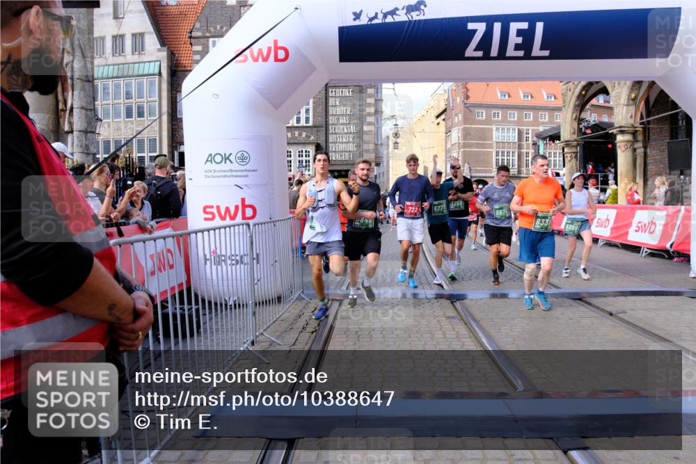 13.09.2026 - 21. swb-Marathon Bremen Tim E. http://msf.ph/oto/10388647 13.09.2026 13:29:41 Ziel 132, 303, 596, 651, 1083, 1365, 1387, 1545, 1823, 2023, 2076, 2301, 2742, 2867, 2957, 3258, 3721, 3796, 3846, 3912, 4541, 5036, 5244, 5599, 6030, 6103, 6499, 6690, 7013, 7149, 7361, 7426, 7631, 7649, 7860, 8007, 8009, 8066, 8099, 8277, 8338, 8675, 8831, 9249, 9889, 10128 meine-sportfotos.de