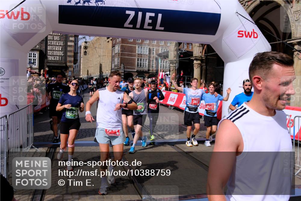 13.09.2026 - 21. swb-Marathon Bremen Tim E. http://msf.ph/oto/10388759 13.09.2026 13:30:05 Ziel 109, 124, 454, 716, 1073, 1173, 1581, 1759, 1861, 2289, 3320, 3618, 3667, 3908, 4115, 4524, 4575, 4576, 6006, 6127, 6725, 7079, 7093, 7384, 7884, 8267, 8481, 8594, 8612, 8771, 8899, 9049, 9534, 9747, 9770, 10013, 13031 meine-sportfotos.de