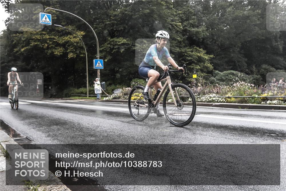 13.09.2026 - Stadtparktriathlon H.Heesch http://msf.ph/oto/10388783 13.09.2026 12:37:26 Radfahren 1152, 1269, 1274, 1280, 1285 meine-sportfotos.de