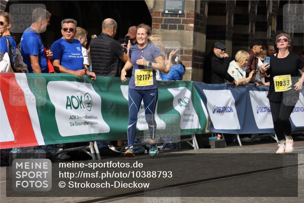 13.09.2026 - 21. swb-Marathon Bremen Strokosch-Dieckow http://msf.ph/oto/10388793 13.09.2026 11:10:17 Ziel 10299, 10435, 10645, 10737, 10751, 11119, 11383, 11437, 11441, 12207, 12449, 10002, 10169, 10247, 10361, 10362, 10422, 10706, 10719, 10791, 10890, 11080, 11300, 11382, 11957, 11982, 12227, 12454, 12550 meine-sportfotos.de