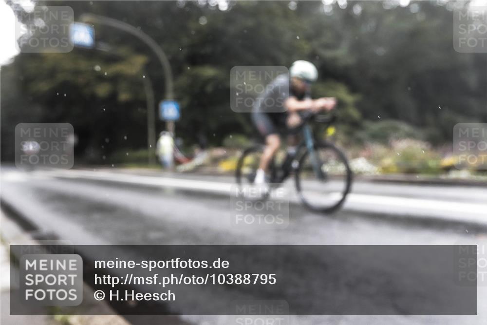 13.09.2026 - Stadtparktriathlon H.Heesch http://msf.ph/oto/10388795 13.09.2026 12:37:45 Radfahren 1149, 1267, 1270, 1298 meine-sportfotos.de