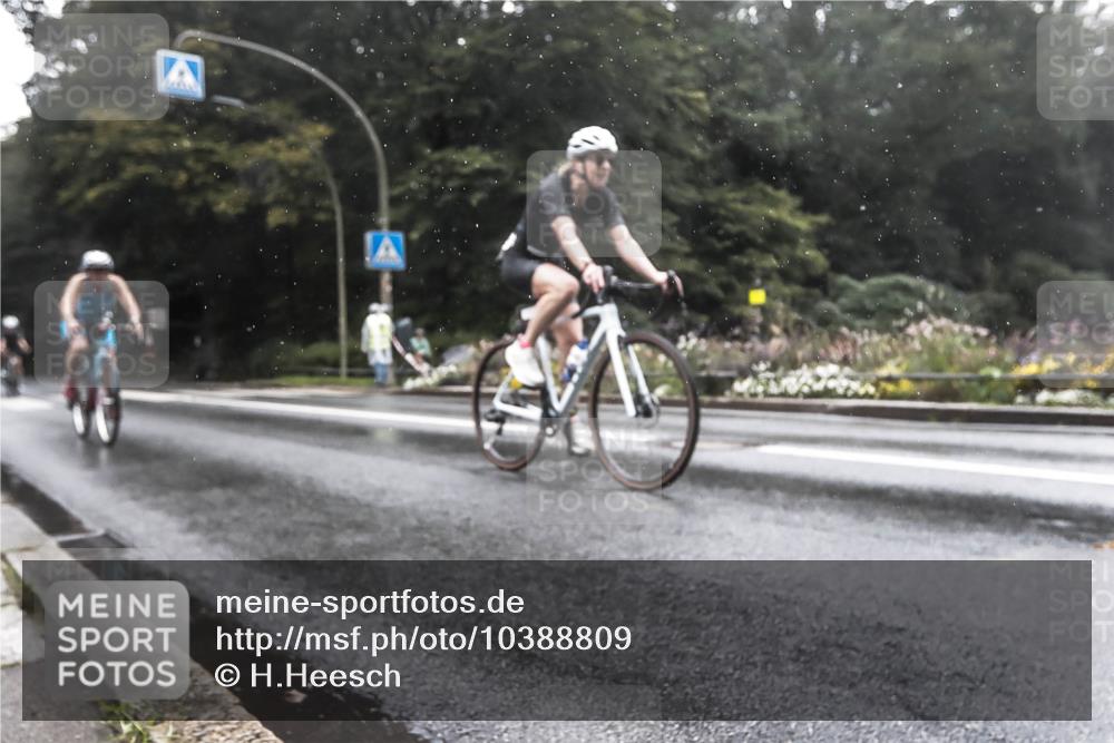 13.09.2026 - Stadtparktriathlon H.Heesch http://msf.ph/oto/10388809 13.09.2026 12:37:54 Radfahren 1076, 1101, 1136, 1232, 1255, 1256 meine-sportfotos.de