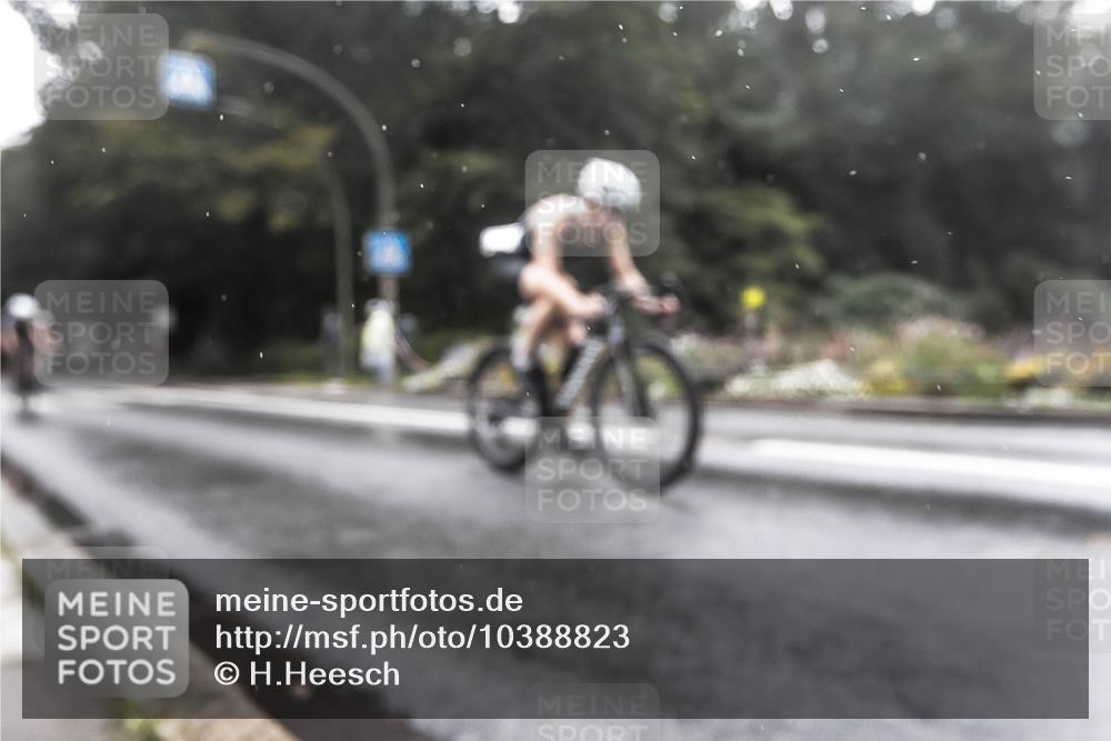 13.09.2026 - Stadtparktriathlon H.Heesch http://msf.ph/oto/10388823 13.09.2026 12:38:06 Radfahren 949, 1072, 1108, 1248, 1254 meine-sportfotos.de