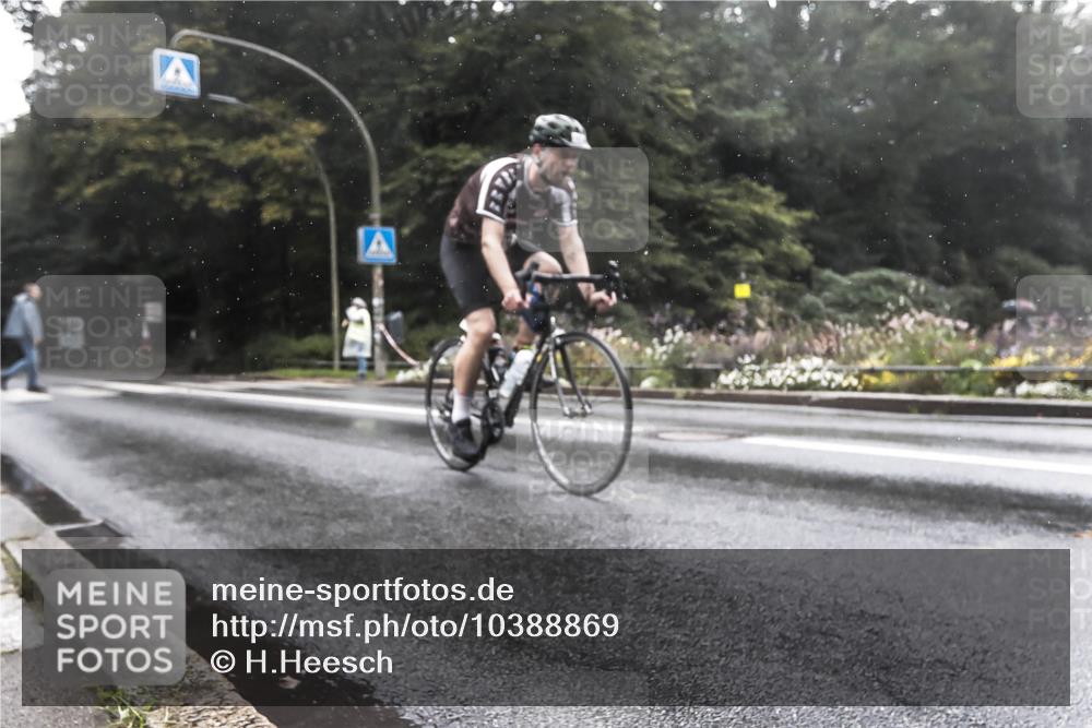 13.09.2026 - Stadtparktriathlon H.Heesch http://msf.ph/oto/10388869 13.09.2026 12:38:57 Radfahren 1109, 1273 meine-sportfotos.de