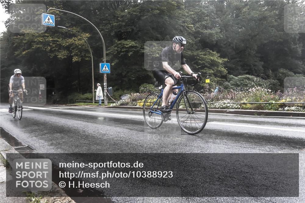 13.09.2026 - Stadtparktriathlon H.Heesch http://msf.ph/oto/10388923 13.09.2026 12:40:22 Radfahren 1135, 1198, 1265, 1271, 1291 meine-sportfotos.de