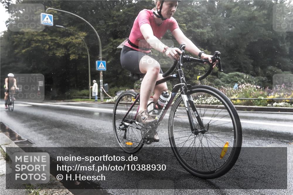 13.09.2026 - Stadtparktriathlon H.Heesch http://msf.ph/oto/10388930 13.09.2026 12:40:26 Radfahren 1186, 1198, 1260, 1265, 1275 meine-sportfotos.de