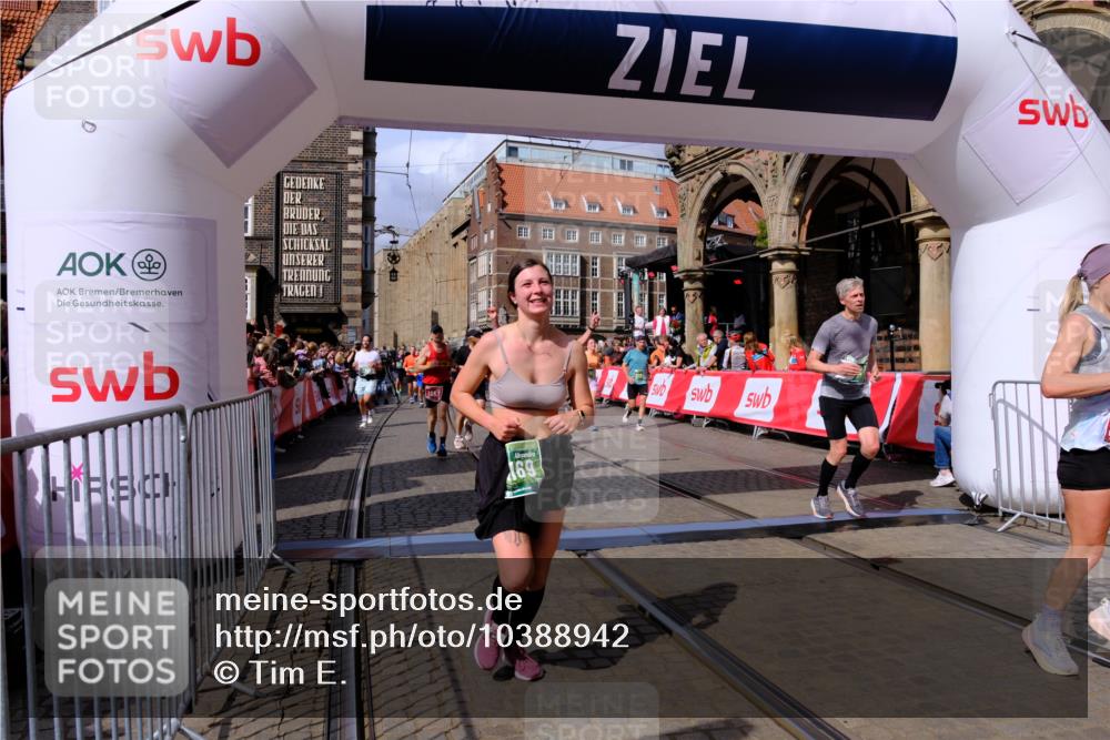 13.09.2026 - 21. swb-Marathon Bremen Tim E. http://msf.ph/oto/10388942 13.09.2026 13:30:47 Ziel 625, 1067, 2265, 2452, 2723, 2900, 3163, 3164, 3425, 4058, 4206, 4332, 4342, 4415, 4425, 4748, 4757, 5506, 5551, 6134, 6347, 6988, 7253, 7567, 7645, 7821, 8090, 8105, 8116, 8117, 8169, 8314, 8494, 8762, 8878, 8966, 9011, 9015, 9108, 9412, 9695, 9825 meine-sportfotos.de