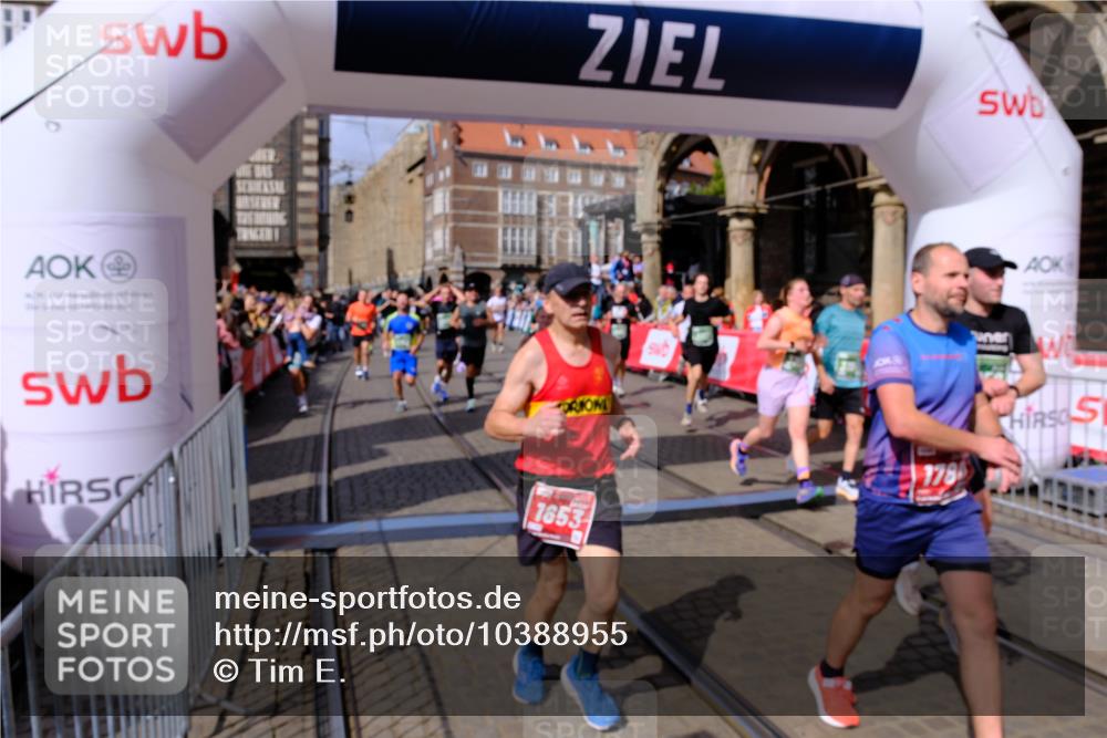 13.09.2026 - 21. swb-Marathon Bremen Tim E. http://msf.ph/oto/10388955 13.09.2026 13:30:49 Ziel 625, 1067, 2265, 2369, 2452, 2723, 2900, 3163, 3164, 3425, 4058, 4206, 4332, 4342, 4415, 4425, 4748, 4757, 5506, 5551, 6134, 6347, 6523, 6988, 7253, 7567, 7645, 7821, 8090, 8105, 8116, 8117, 8169, 8314, 8494, 8762, 8878, 8966, 9011, 9108, 9412, 9692, 9695, 9699, 9825 meine-sportfotos.de