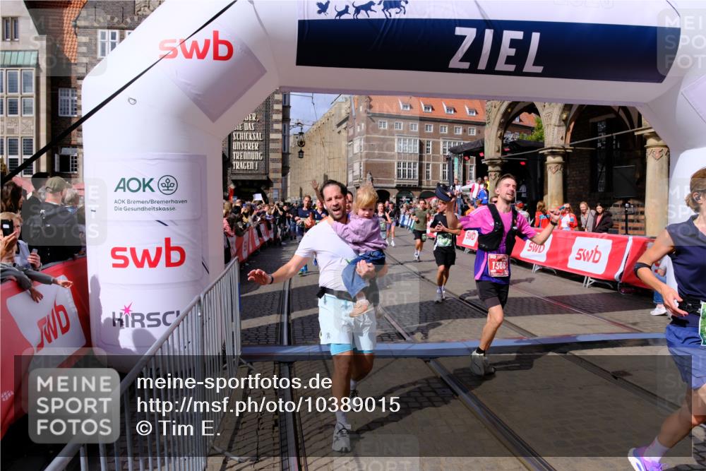 13.09.2026 - 21. swb-Marathon Bremen Tim E. http://msf.ph/oto/10389015 13.09.2026 13:30:53 Ziel 625, 800, 834, 1067, 1771, 1926, 2369, 2452, 2723, 2985, 3163, 3164, 3425, 4058, 4206, 4332, 4342, 4415, 4425, 4748, 4757, 4920, 5506, 5551, 6134, 6343, 6347, 6523, 6988, 7012, 7253, 7567, 7645, 7821, 8116, 8117, 8169, 8762, 8878, 8966, 9011, 9108, 9692, 9695, 9699, 9825, 13090 meine-sportfotos.de