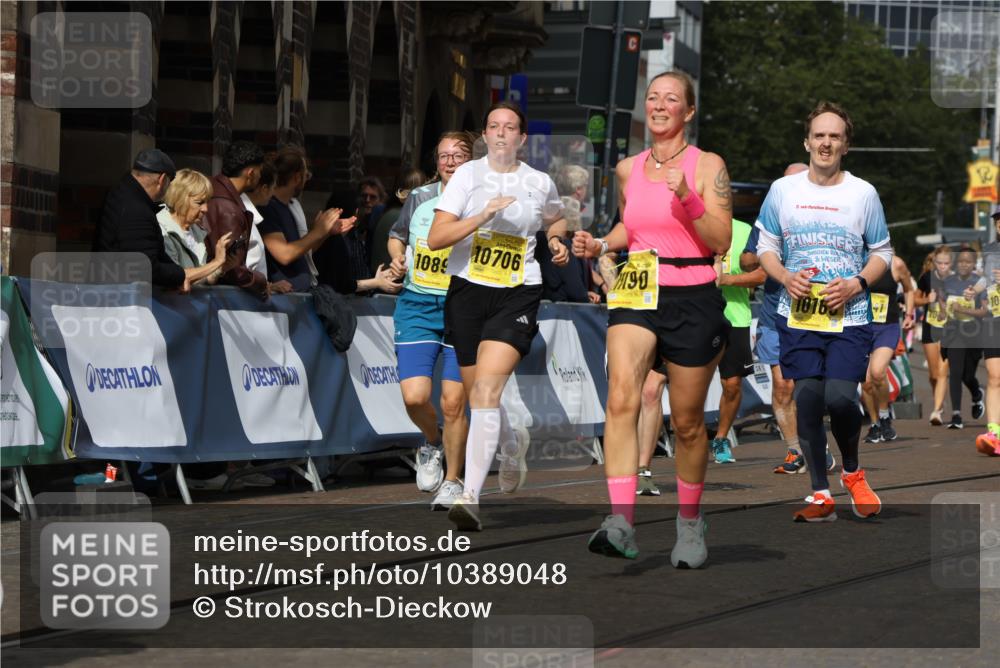 13.09.2026 - 21. swb-Marathon Bremen Strokosch-Dieckow http://msf.ph/oto/10389048 13.09.2026 11:10:29 Ziel 10299, 10751, 10963, 11119, 11725, 11732, 11933, 12117, 12207, 12293, 10247, 10422, 10768, 11047, 11283, 11298, 11300, 11309, 11327, 11583, 11736, 11846, 12183 meine-sportfotos.de