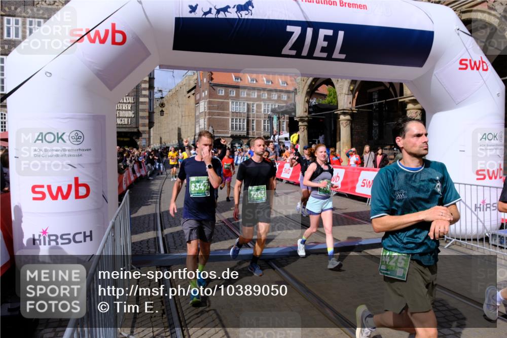 13.09.2026 - 21. swb-Marathon Bremen Tim E. http://msf.ph/oto/10389050 13.09.2026 13:30:56 Ziel 625, 800, 834, 1067, 1533, 1771, 1841, 1926, 1941, 2369, 2452, 2723, 2985, 3163, 3164, 3425, 4058, 4206, 4332, 4342, 4415, 4425, 4748, 4757, 4920, 5506, 5551, 5802, 5822, 6134, 6343, 6347, 6523, 6988, 7012, 7253, 7567, 7645, 8116, 8117, 8762, 8878, 8966, 9011, 9108, 9692, 9695, 9699, 9825, 13090 meine-sportfotos.de