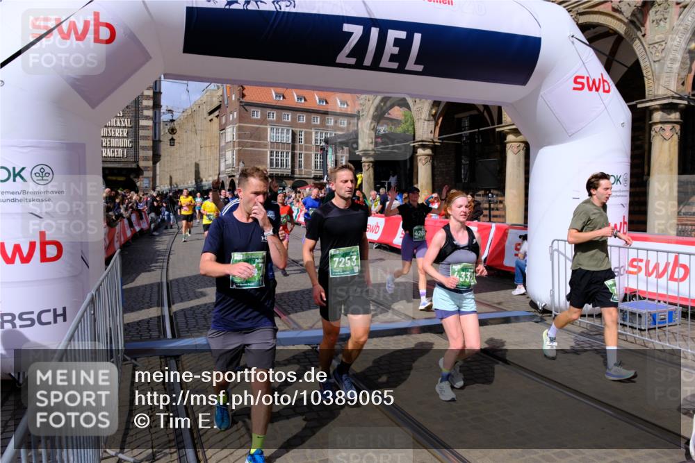 13.09.2026 - 21. swb-Marathon Bremen Tim E. http://msf.ph/oto/10389065 13.09.2026 13:30:57 Ziel 625, 800, 834, 1067, 1533, 1771, 1841, 1926, 1941, 2369, 2452, 2723, 2985, 3163, 3425, 4206, 4332, 4342, 4415, 4425, 4748, 4757, 4920, 5506, 5551, 5681, 5802, 5822, 6134, 6343, 6347, 6523, 6988, 7012, 7253, 7567, 7645, 8116, 8117, 8762, 8878, 8966, 9011, 9108, 9653, 9692, 9695, 9699, 9825, 13090 meine-sportfotos.de