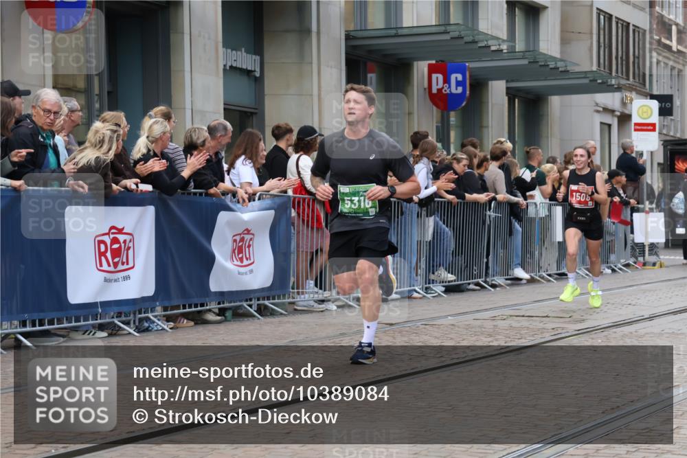 13.09.2026 - 21. swb-Marathon Bremen Strokosch-Dieckow http://msf.ph/oto/10389084 13.09.2026 12:59:21 Ziel 126, 277, 466, 862, 1320, 1485, 1852, 3251, 4964, 5316, 5828, 6557, 8850, 658, 1118, 1248, 1508, 1751, 1800, 1993, 2651, 3584, 3688, 4096, 4399, 6991, 8383, 8994, 9120, 9533 meine-sportfotos.de