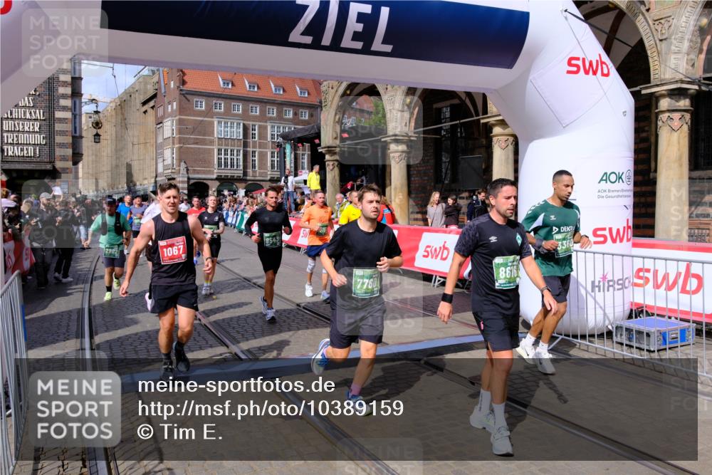 13.09.2026 - 21. swb-Marathon Bremen Tim E. http://msf.ph/oto/10389159 13.09.2026 13:31:19 Ziel 244, 1189, 1398, 1479, 2513, 2802, 2902, 3360, 3800, 4251, 4647, 5600, 5846, 6307, 6419, 6732, 7198, 7359, 7637, 7760, 7798, 7882, 8382, 8543, 8616, 9274, 9290, 9507, 9767, 9937, 9958, 9962, 9969, 9976, 9977, 13152, 13215 meine-sportfotos.de